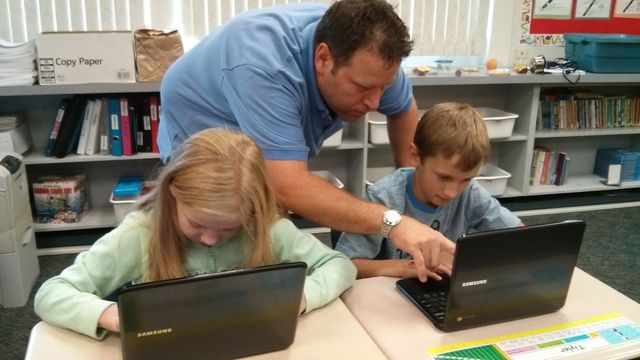 Skoler kjøper en million Chromebooks