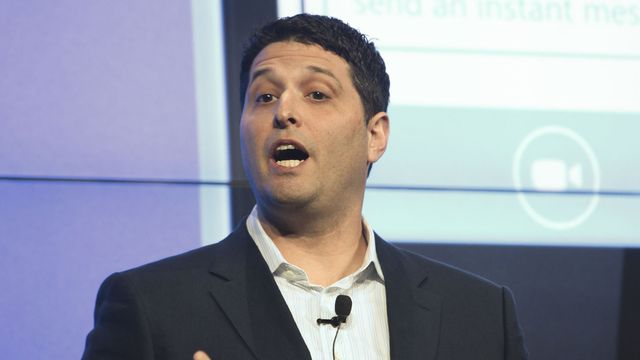 – Vil dele inn Windows på nytt