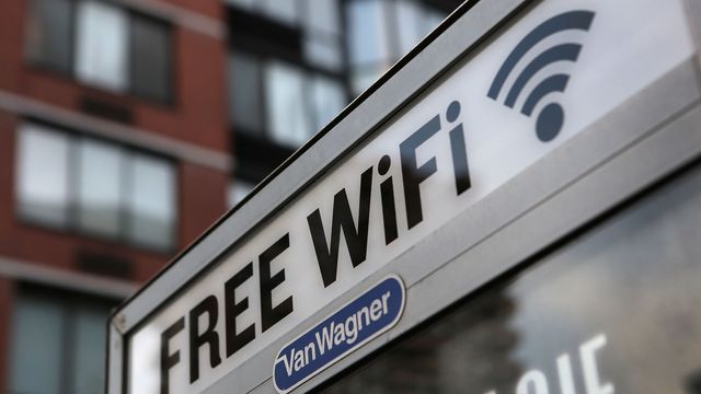 Mobile enheter tyr til WLAN