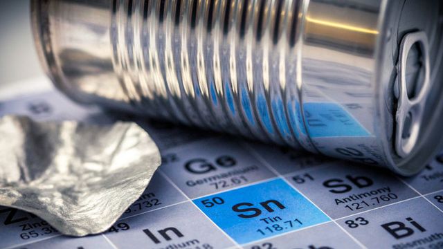 – Kan lede strøm uten motstand