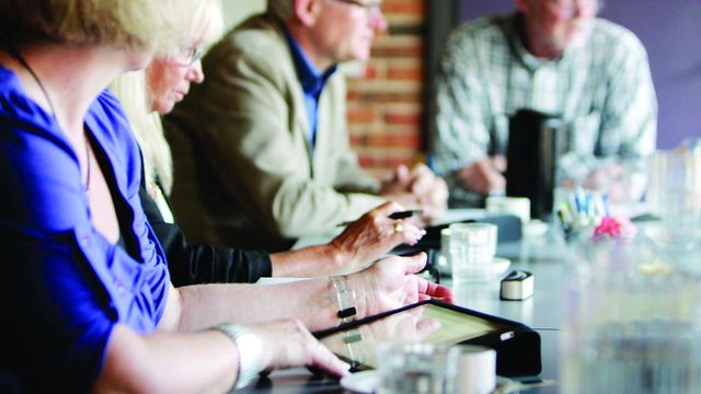 Politikere uten papir