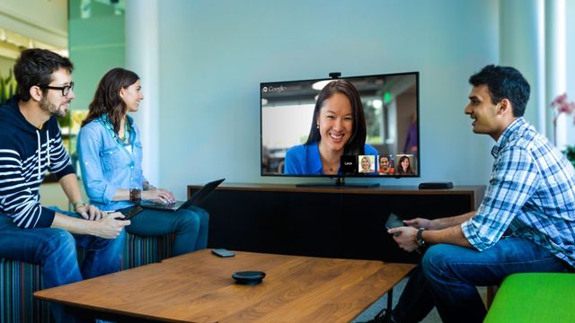 Start Hangouts fra Outlook