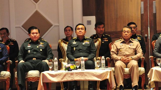 Beklager overfor militærjuntaen i Thailand
