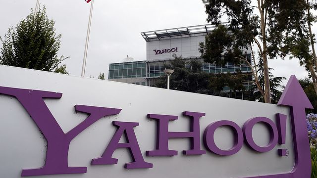 Yahoo sparket nummer 2