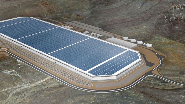 Tesla gigafactory girer opp produksjonen av batterier tidligere enn planlagt
