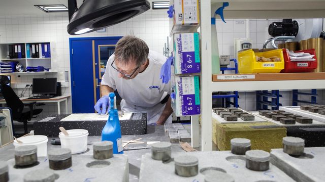 Det startet på kjøkkenbenken - snart passerer de milliarden