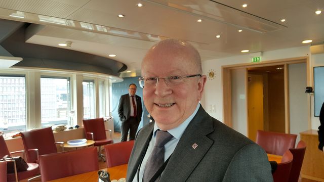 Håper offentlige innkjøp vil gi sikrere nett