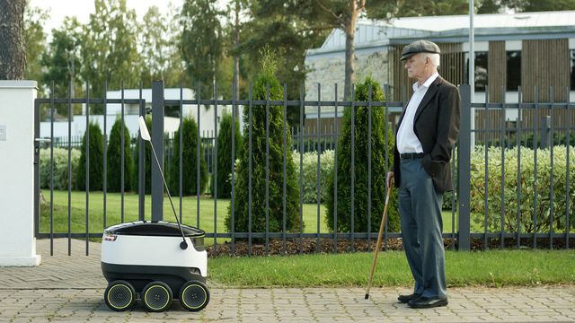 Snart rulles bud-roboter ut i europeiske byer