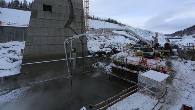 Bruker 5500 kubikkmeter betong: Her støpes Norges største enkeltstøp