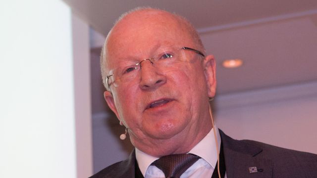 Vil tildele hele 700 MHz-båndet