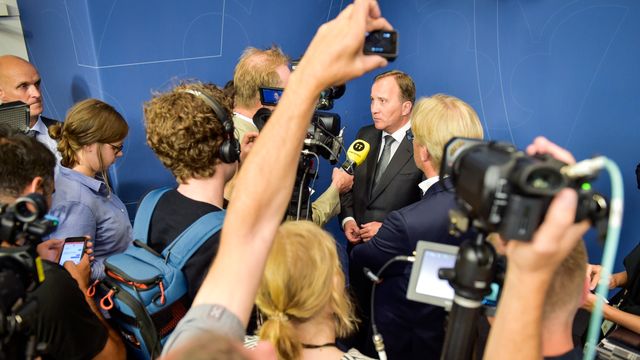 Vil sparke tre høytstående ministre etter IT-skandalen som rammer Sverige