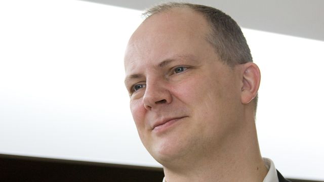 Vurderer pålegg om ruting utenom Oslo og Sverige
