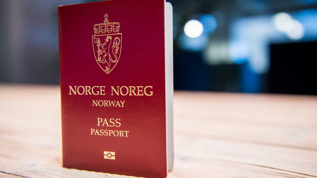 Krever at du har e-pass, men USAs grensekontroll kan fortsatt ikke verifisere opplysningene i brikken