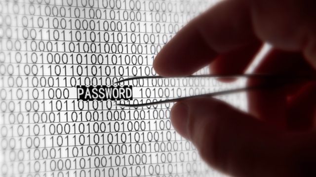 Mer enn en halv milliard hackede passord gjort søkbare. Finner du ditt på listen?