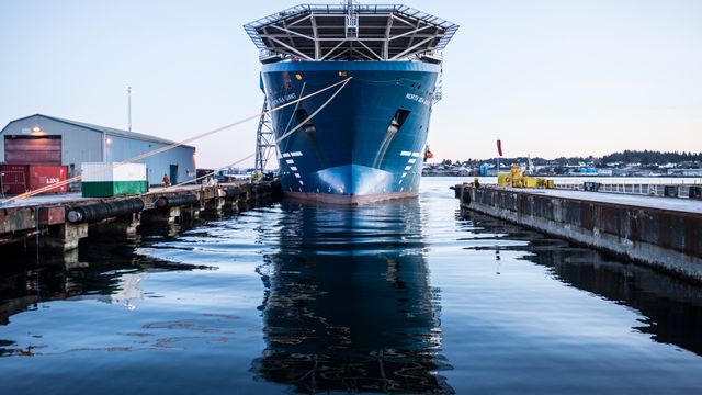 Et av verdens mest avanserte skip er bygget om: Sparer 30 prosent drivstoff med batteri