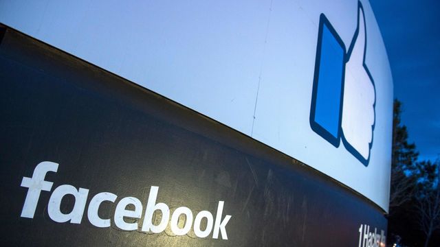 Nordmenn våkner til beskjed fra Facebook mandag