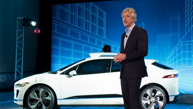 Selskapet bak Google-bilen vil teste helt førerløse biler i California