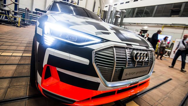 Audis elbil skal kunne lades nesten overalt med bare én ladebrikke