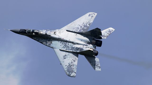 Det haster å kvitte seg med russiske fly: Kjøper nye F-16 i stedet for Gripen