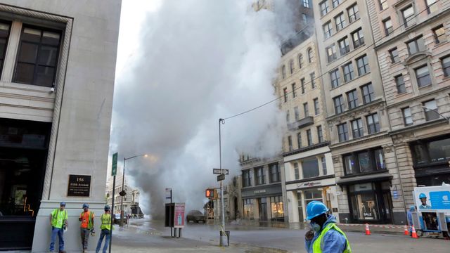 Asbestisolert rør eksploderte på Fifth Avenue