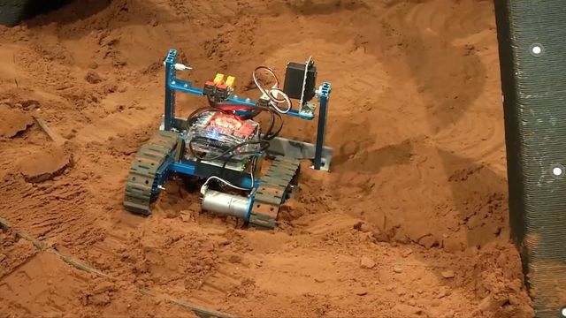 En sverm av små roboter kan sette opp de første byggene på Mars