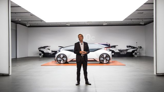 Presenterte ny konseptbil: Volvo tror selvkjørende biler vil erstatte flyreiser