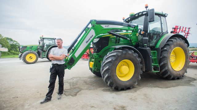 Stort forsøk: Gamle traktorer går bedre på avansert biodiesel enn på vanlig diesel