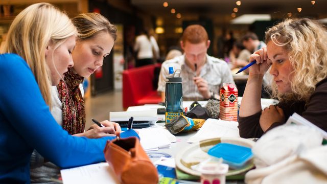 Disse teknologistudiene er vanskeligst å komme inn på