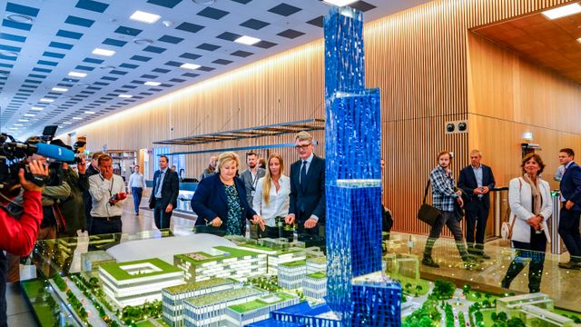 Røkkes blå tårn på Fornebu viser seg å ha 40 etasjers hotell