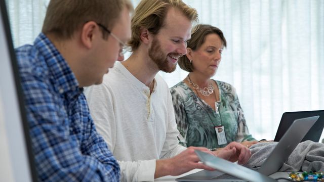 Programmering er ikke det samme som koding: – Den største jobben er å finne ut hva du ønsker å gjøre