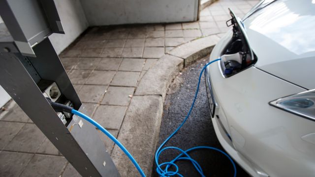 Kjøp og bruk av elbil har bidratt til avgiftstap på 25 milliarder kroner til staten