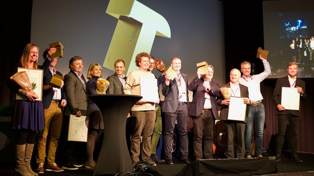Disse vant Gullhammeren