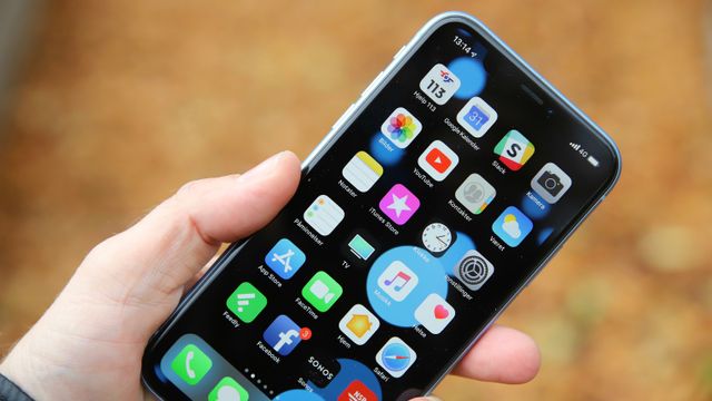 Apples inntekter faller på grunn av sviktende iPhone-salg