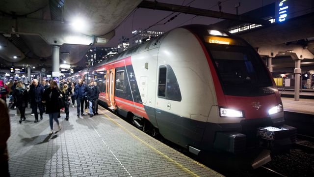 Punktligheten for norske tog i 2018 var det laveste på mange år