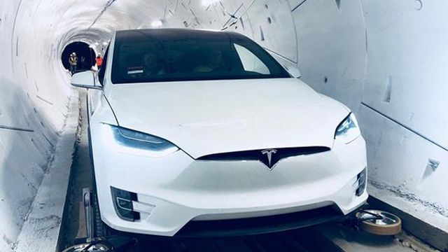 Biler som skal kjøre i Musk-tunnel, må ha støttehjul