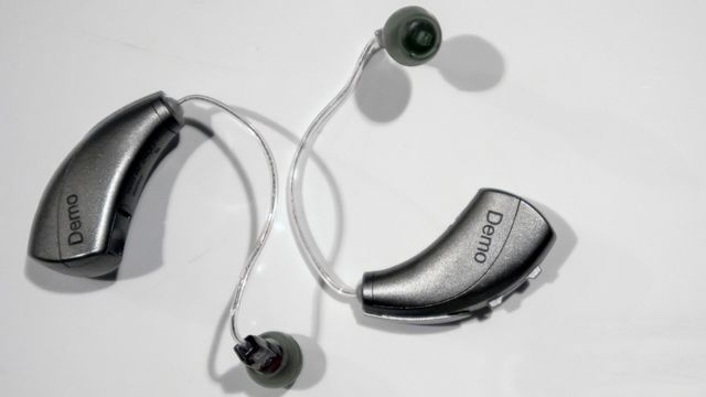 Nå kan høreapparatet oversette det du hører