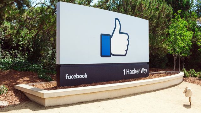Kontroverser til tross: Facebook håver inn penger og sendte aksjen til værs