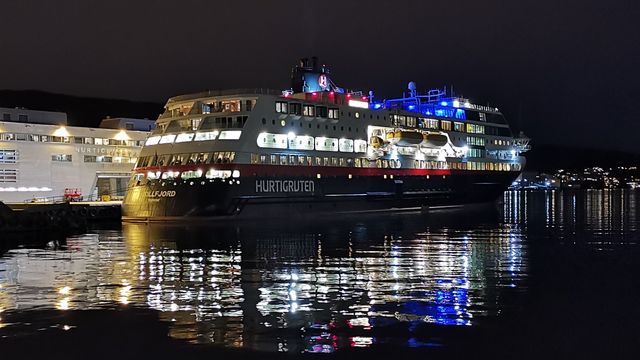 Kystruten Bergen-Kirkenes: Miljøbonus fortsatt i det blå