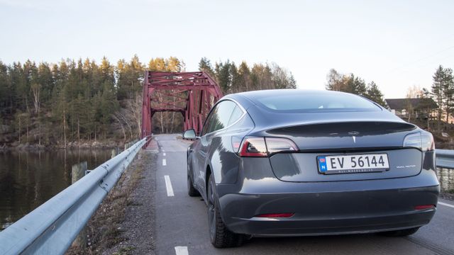Tesla Model 3 får tilhengerfeste – kan ikke ettermonteres 