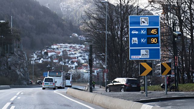 Byrådet i Bergen flytter og fjerner bomstasjoner