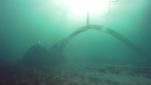 Subseagründere har patentert ROV som skal støvsuge fiskeslam og høste bunndyr