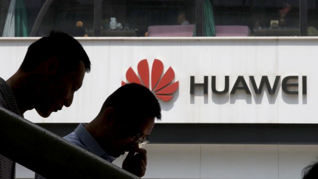 Huawei-ansatte har samarbeidet med Kinas forsvar