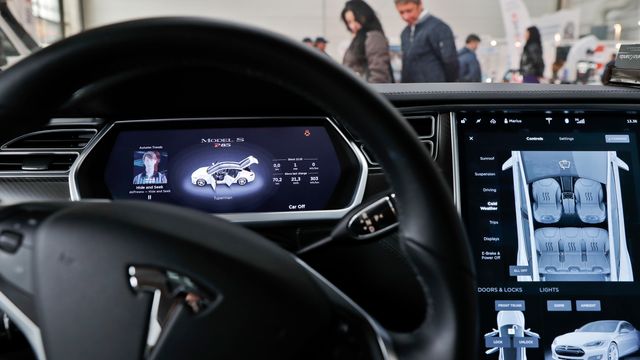 Lastet opp 300.000 filer til nettskyen: Tidligere ansatt skal ha stukket av med koden til Teslas autopilot