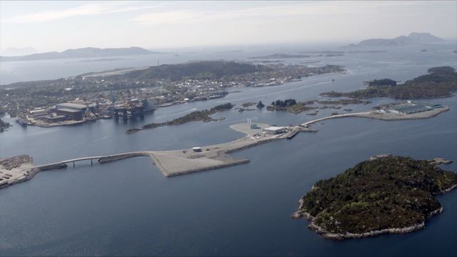 Ett år forsinket, men nå starter byggingen av det landbaserte oppdrettsanlegget