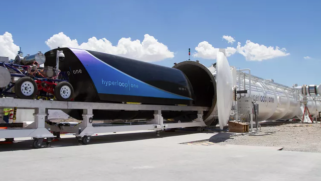 Saudi-Arabia bygger hyperloop: Her skal du kunne kjøre i 1200 km/t