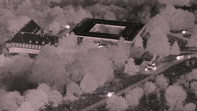 Illegalt datasenter i tidligere Nato-bunker stengt etter omfattende politiaksjon