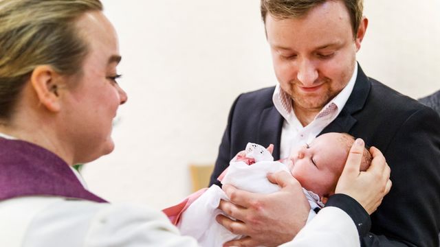 Datatilsynet: Trossamfunn skal ikke få tilgang til fødselsmeldinger for å sende ut invitasjon til dåp