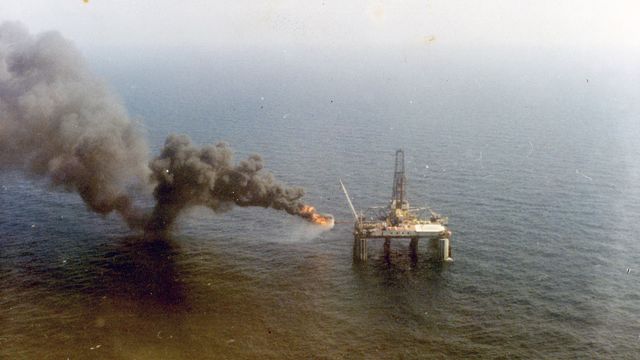 På 50 år har det blitt hentet opp flere milliarder fat olje og gass fra Ekofisk – fremdeles er det mer igjen. Slik har de fått det til
