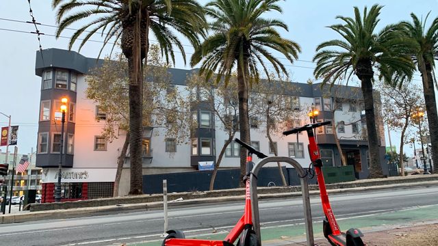 Så enkelt fikk de orden på elsparkesyklene i San Francisco
