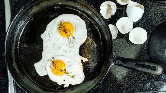 Slik får du stekepanna til å vare evig – nesten